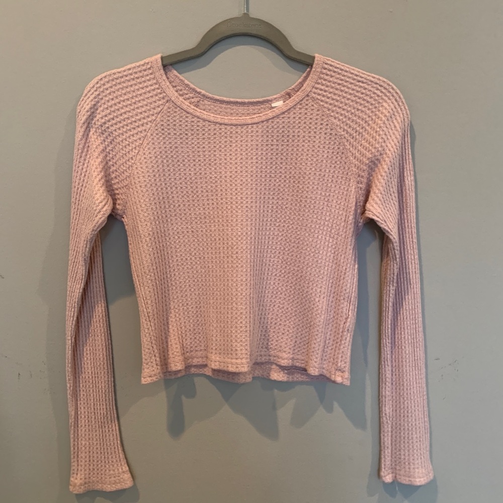 Me To We pink long sleeve top. very lightly worn.